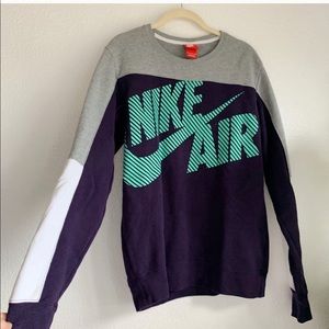 ✨EUC Nike Air Retro Pullover Sweatshirt✨